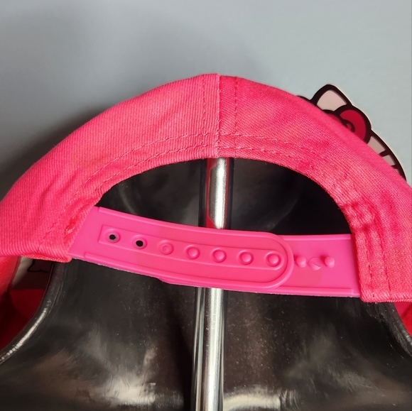 NWT SANRIO HELLO KITTY BASEBALL SNAPBACK W/ EARS-YOUTH SIZE - Picture 5 of 9